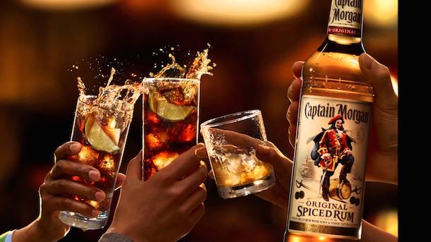 Captain Morgan Spiced Gold 35,0 % Vol. 0,70 Liter Glas, Bottle Store,  Getränkelieferservice in Gütersloh